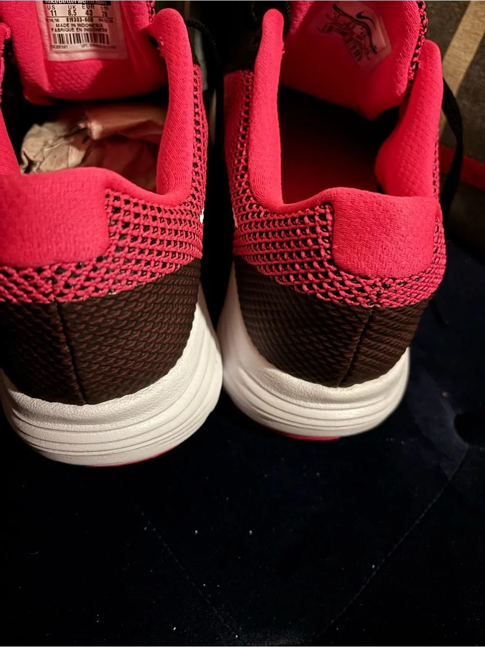 Nike Revolution 3 Hyper Pink Sneakers Women’s 11